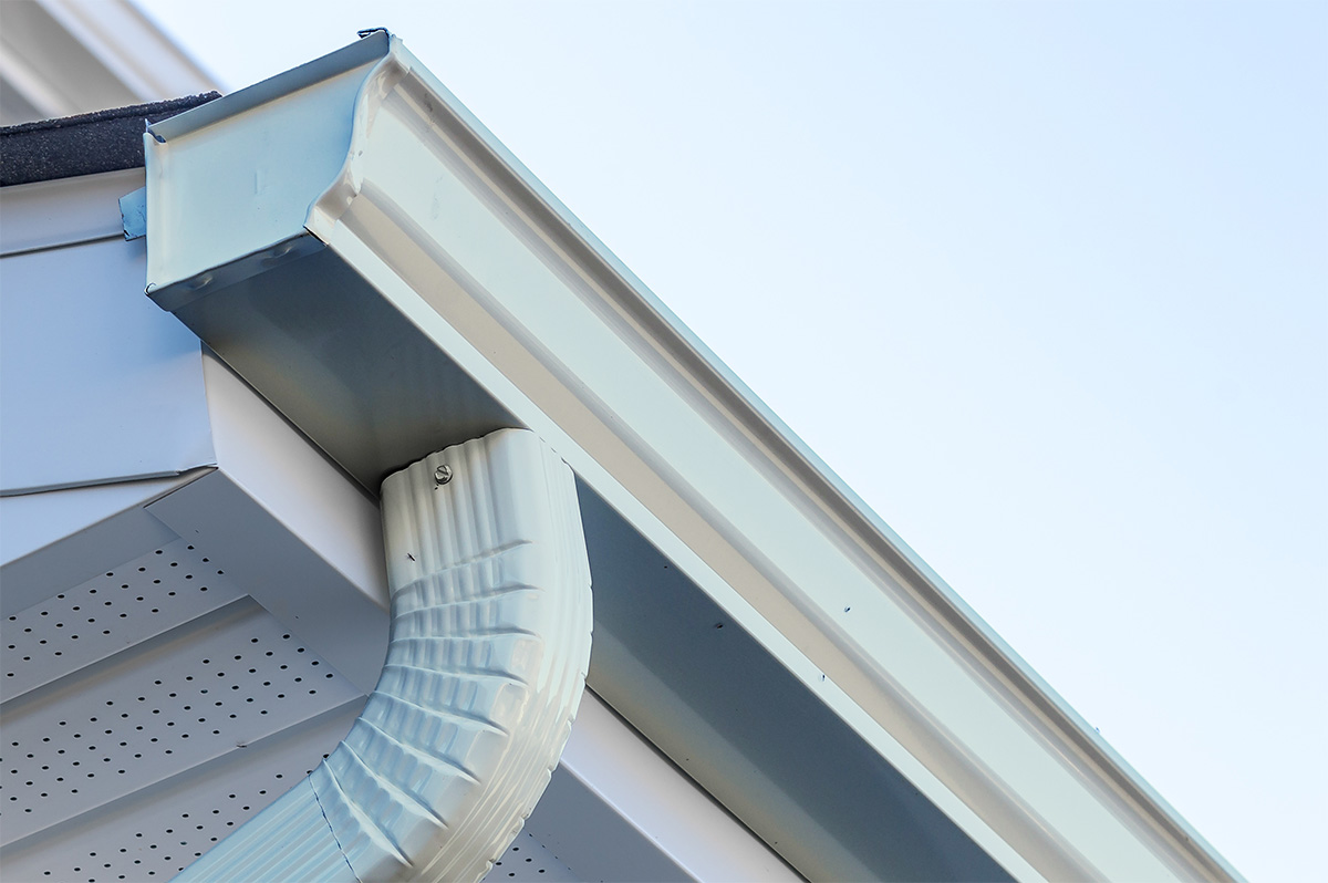 White 80° gutter color preview